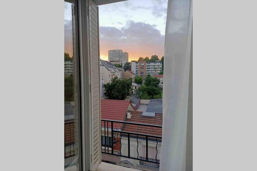 Cosy Studio Paris La Defense Apartment Puteaux Luaran gambar